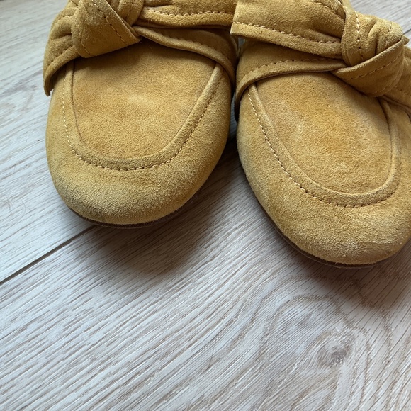 Etienne Aigner Chiara loafer Curry Yellow Suede - Size 9.5 - Picture 3 of 3